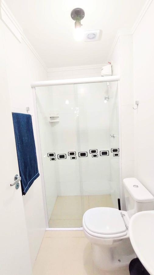 Apto Centro Ubatuba Com Varanda Gourmet, Suite E Piscina Esterno foto